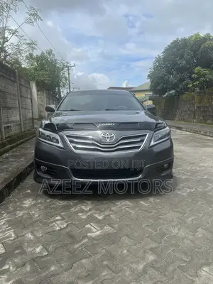 Toyota Camry 2.4 SE 2008 Gray
