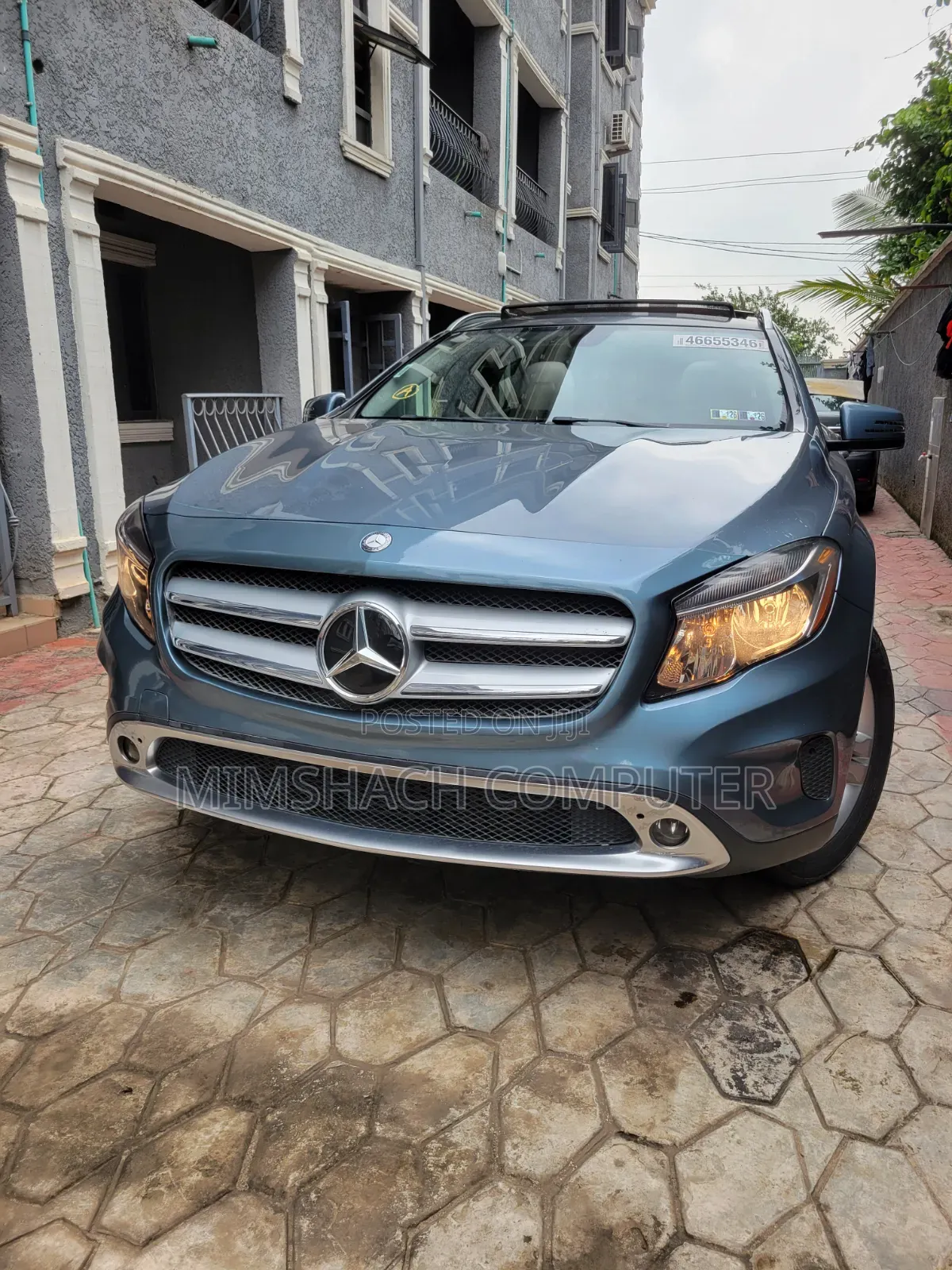 Mercedes-Benz GLA 250 2015 Blue