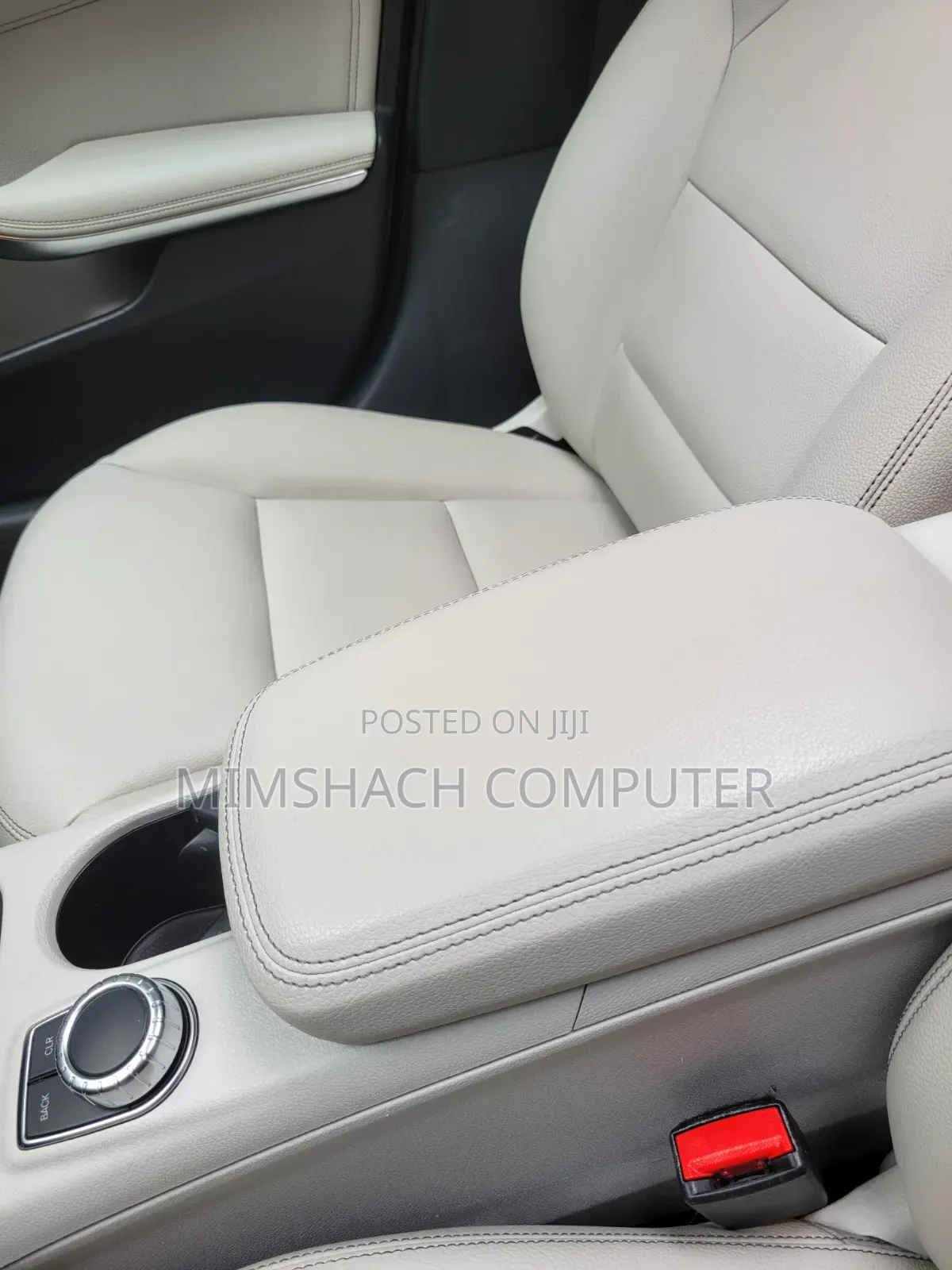 Mercedes-Benz GLA 250 2015 Blue
