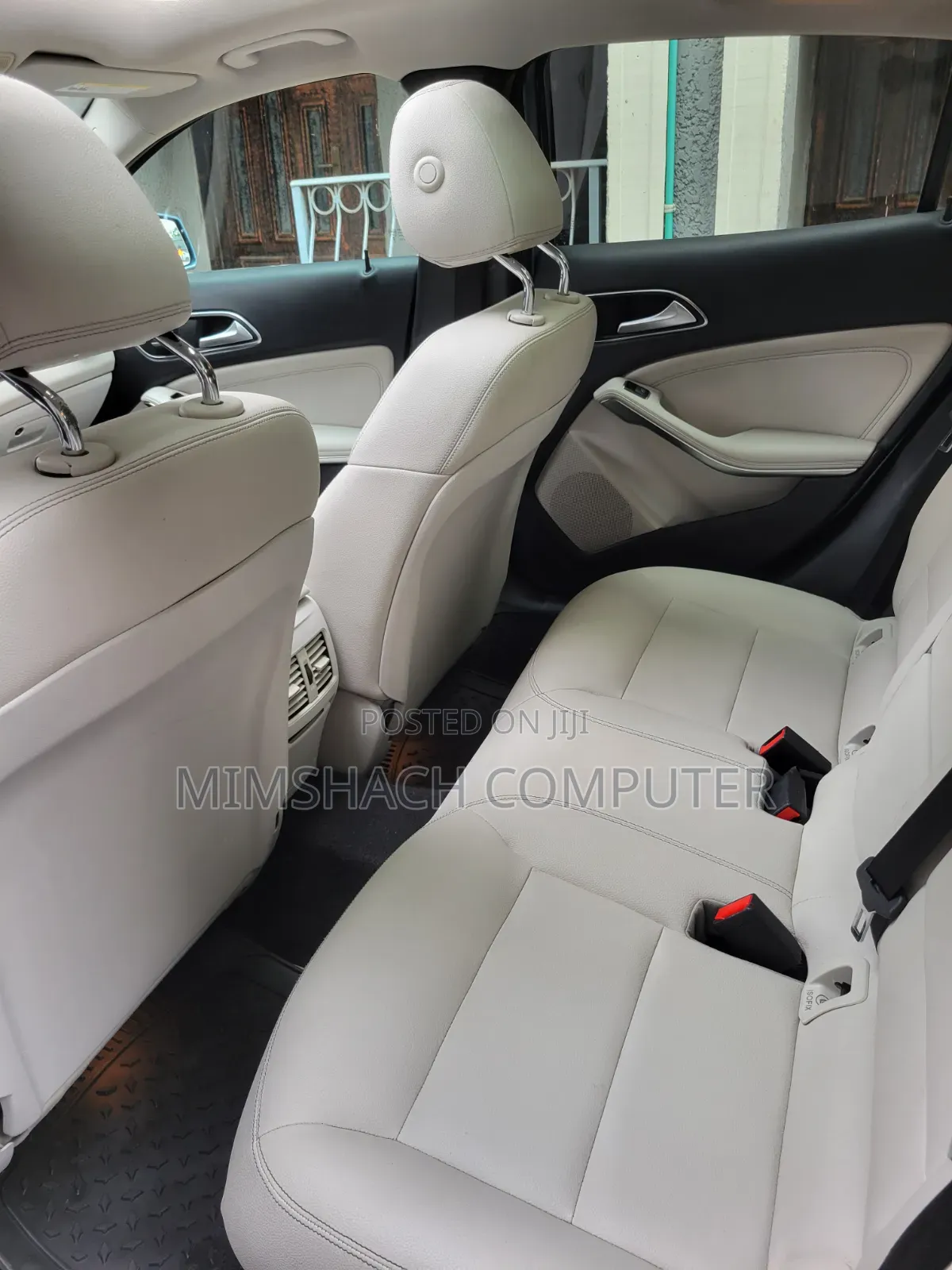 Mercedes-Benz GLA 250 2015 Blue