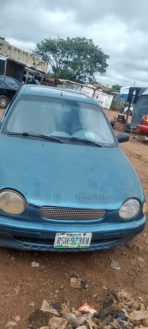 Toyota Corolla 1999 Blue