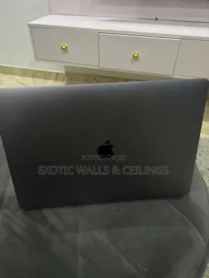 Laptop Apple MacBook Pro 2019 32GB Intel Core i9 SSD 1T