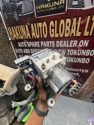 Toyota Tundra 2007 ABS Pump – Good Tokunbo