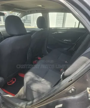 Toyota Corolla 2010 Gray