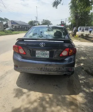 Toyota Corolla 2010 Gray