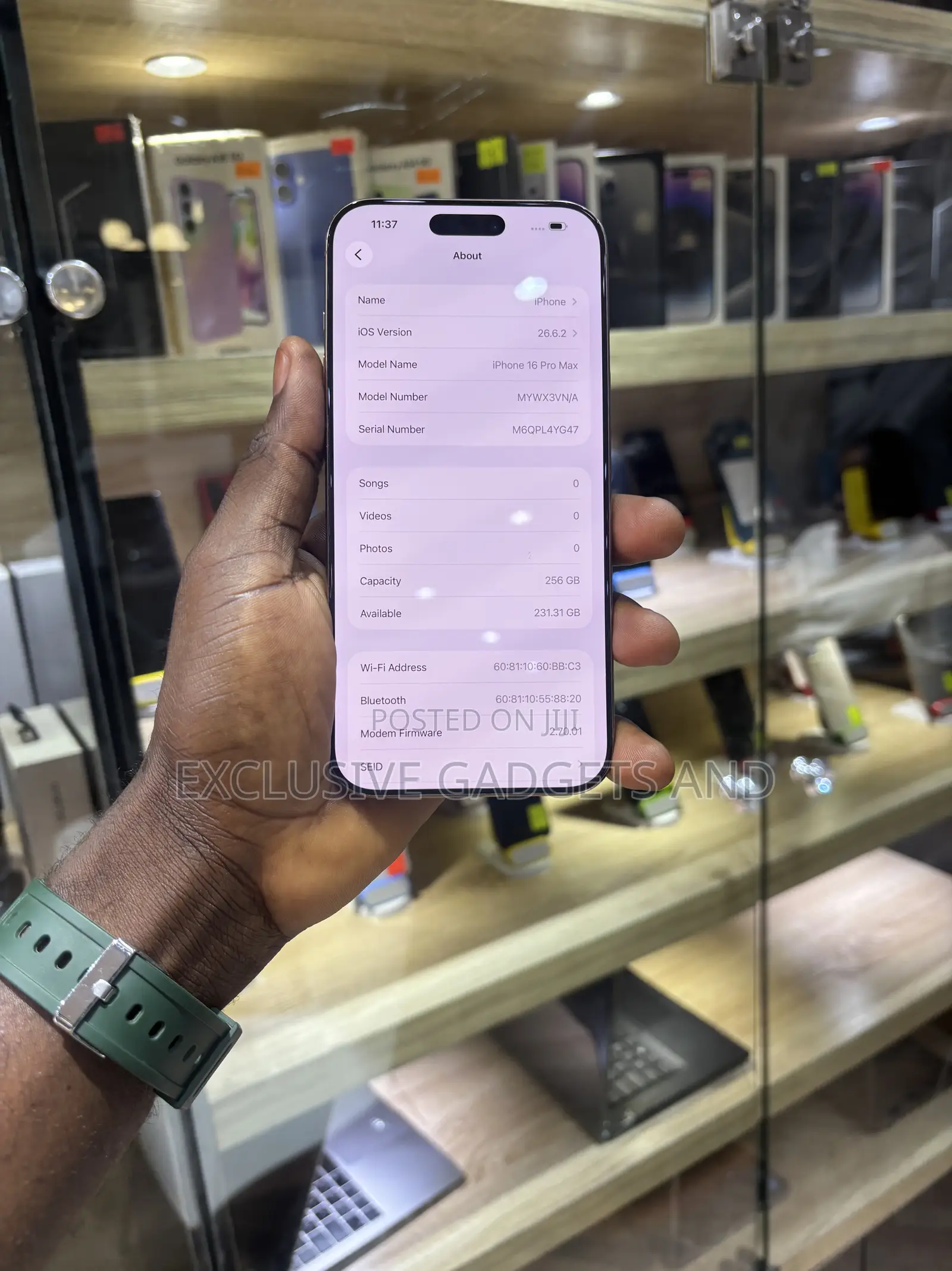 Apple iPhone 16 Pro Max 256 GB Gold