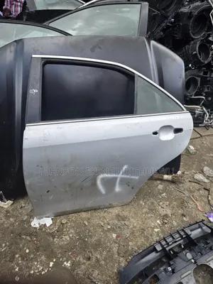 Toyota Camry Door 2010