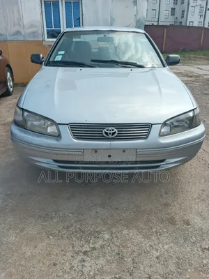 Toyota Camry Automatic 1999 Gray