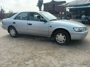 Toyota Camry Automatic 1999 Gray