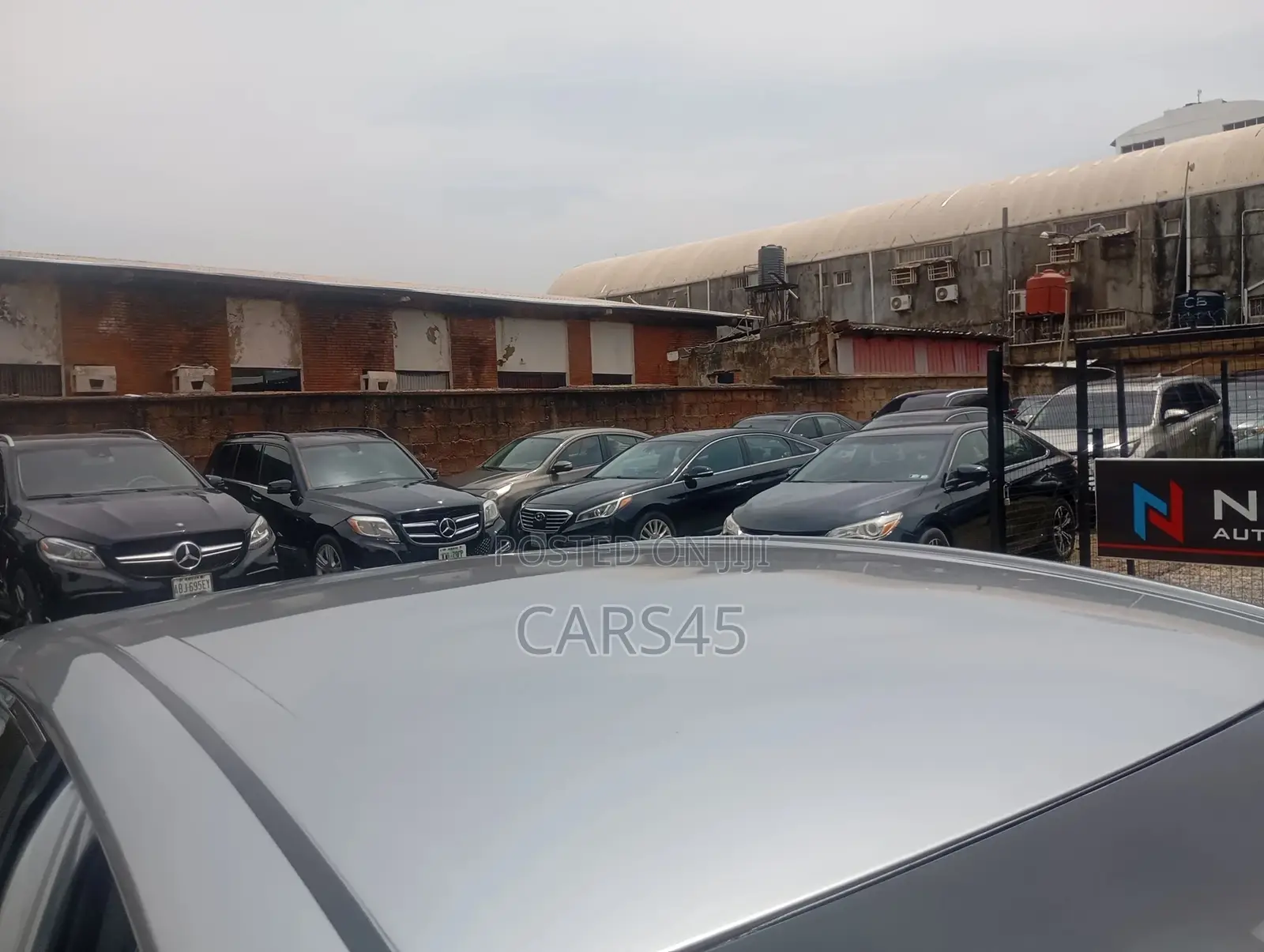 Toyota Camry 2018 Silver