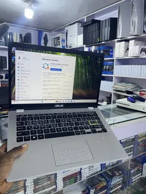 Laptop Asus Vivobook E410M 4GB Intel Celeron SSD 128GB