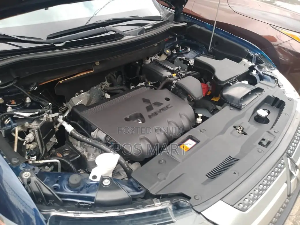 Mitsubishi Outlander ES S-AWC 2020 Blue
