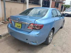 Toyota Corolla 2012 Blue