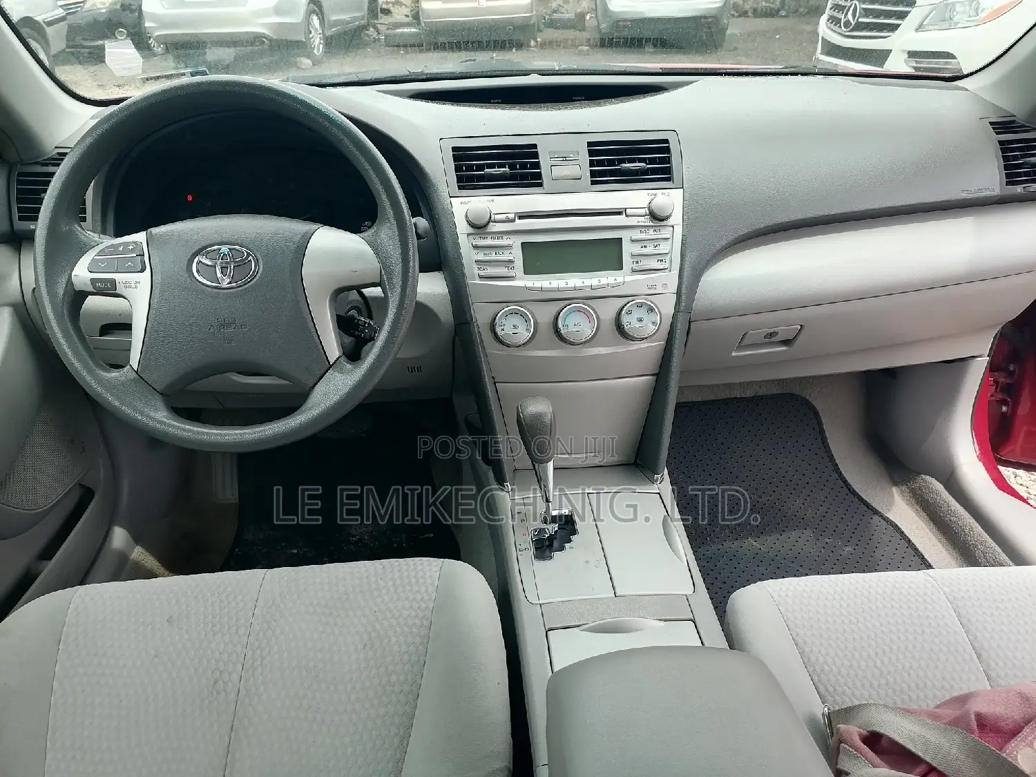 Toyota Camry 2010 Red