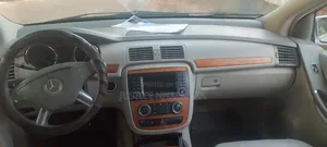 Mercedes-Benz R-Class 2007 Ivory