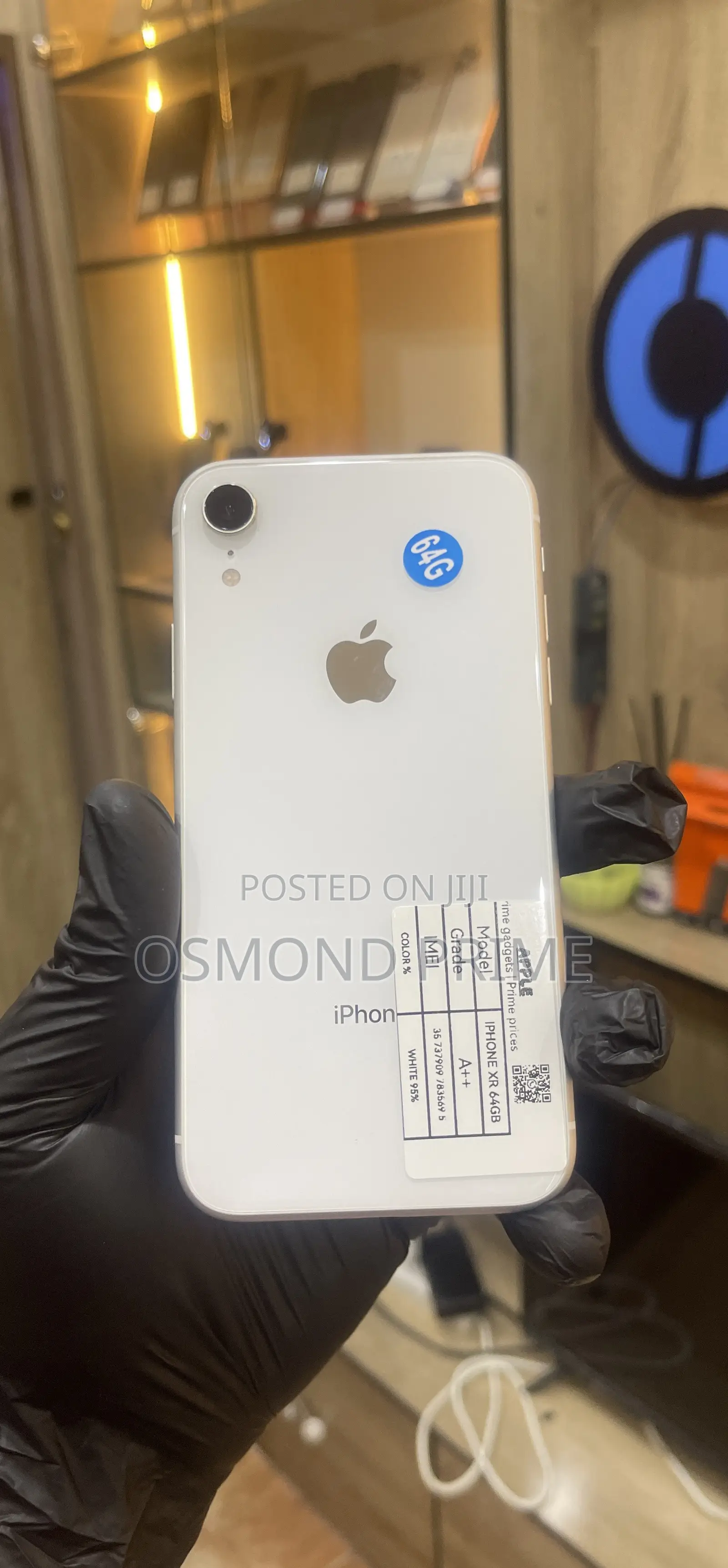 Apple iPhone XR 64 GB White