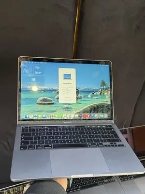 Laptop Apple MacBook Pro 2020 16GB Intel Core i7 SSD 512GB
