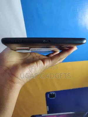 Samsung Galaxy Tab A 7.0 32 GB Black