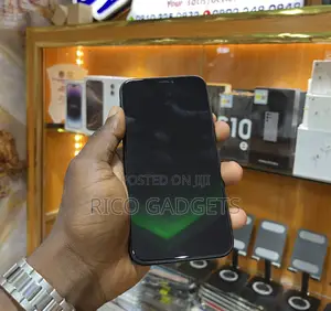 Apple iPhone XR 128 GB Black