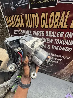 2007 Toyota Tundra ABS Pump Module