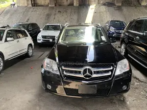 Mercedes-Benz GLK-Class 350 4MATIC 2010 Black