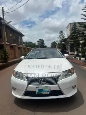 Lexus ES 2014 White