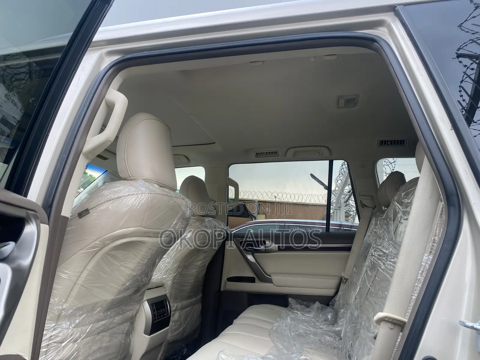 Lexus GX 2015 Gold