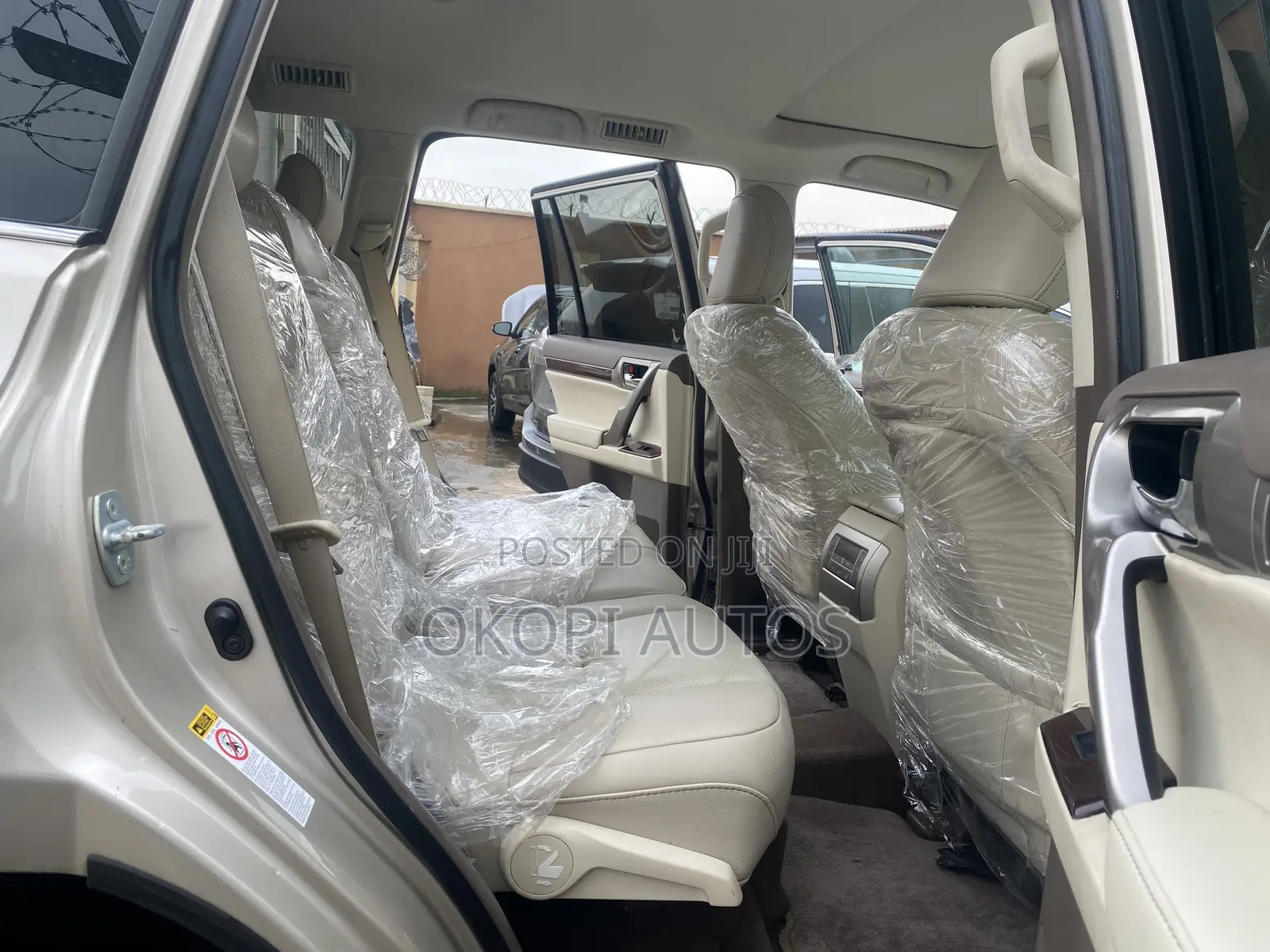Lexus GX 2015 Gold