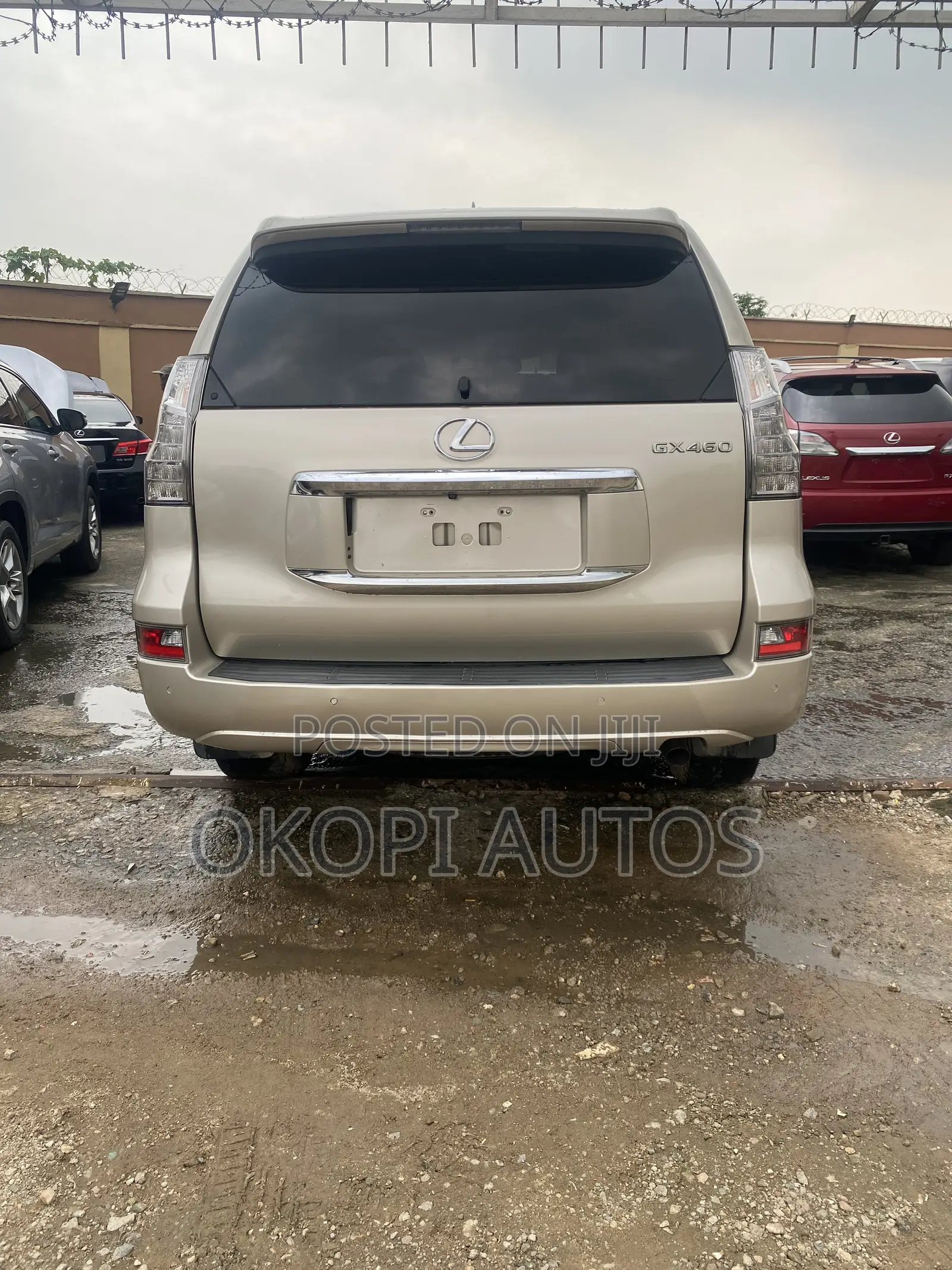 Lexus GX 2015 Gold