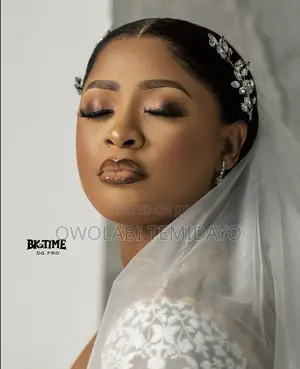 Dg Pro Make Over