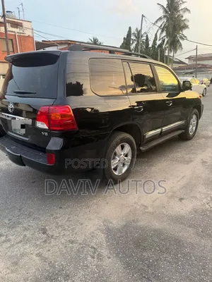 Toyota Land Cruiser 4.5 V8 GX-R 2015 Black