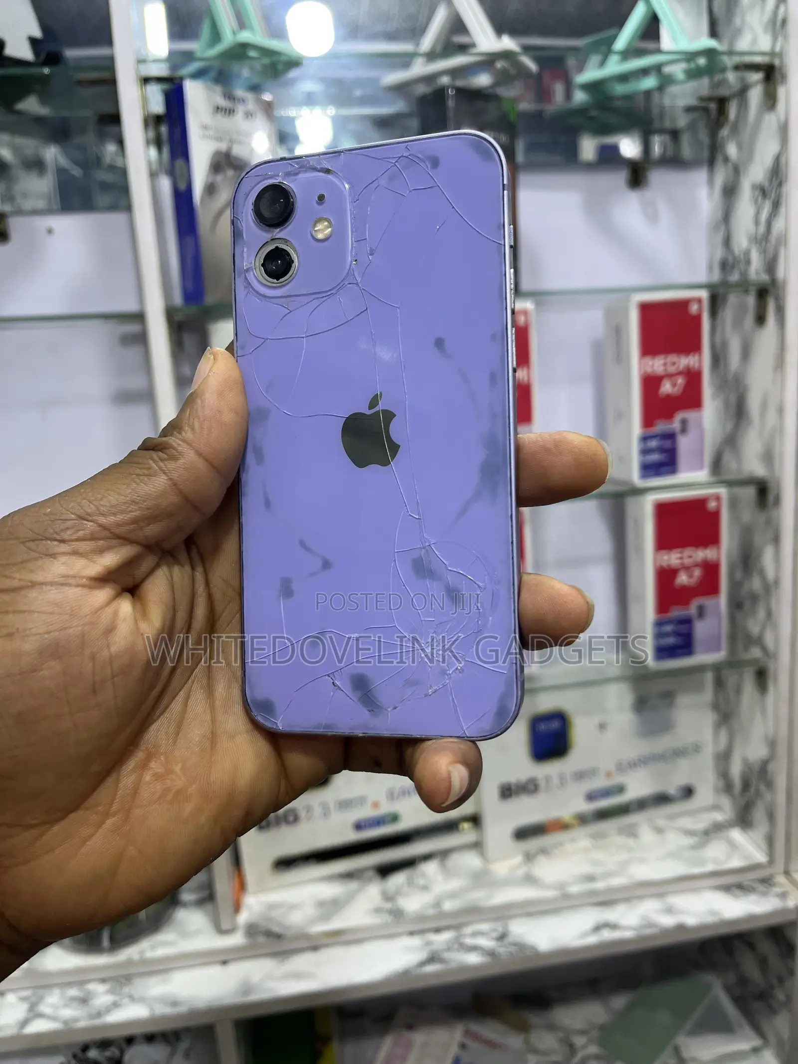 Apple iPhone 12 64 GB Purple