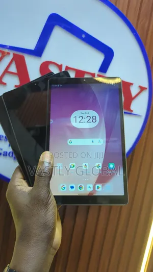 Lenovo Tab 32 GB Gray