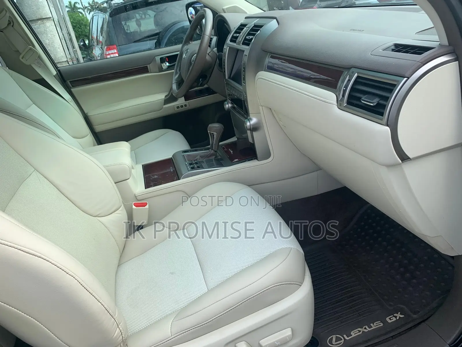 Lexus GX 2011 Black