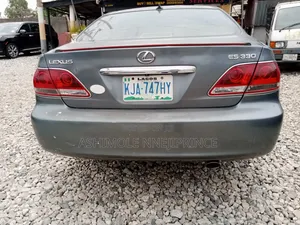Lexus ES 2025 Gray