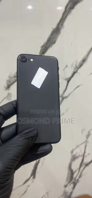 Apple iPhone 7 32 GB Black