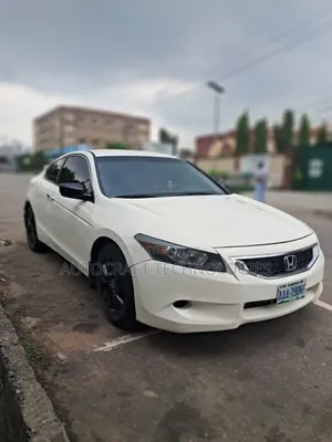 Honda Accord 2010 White