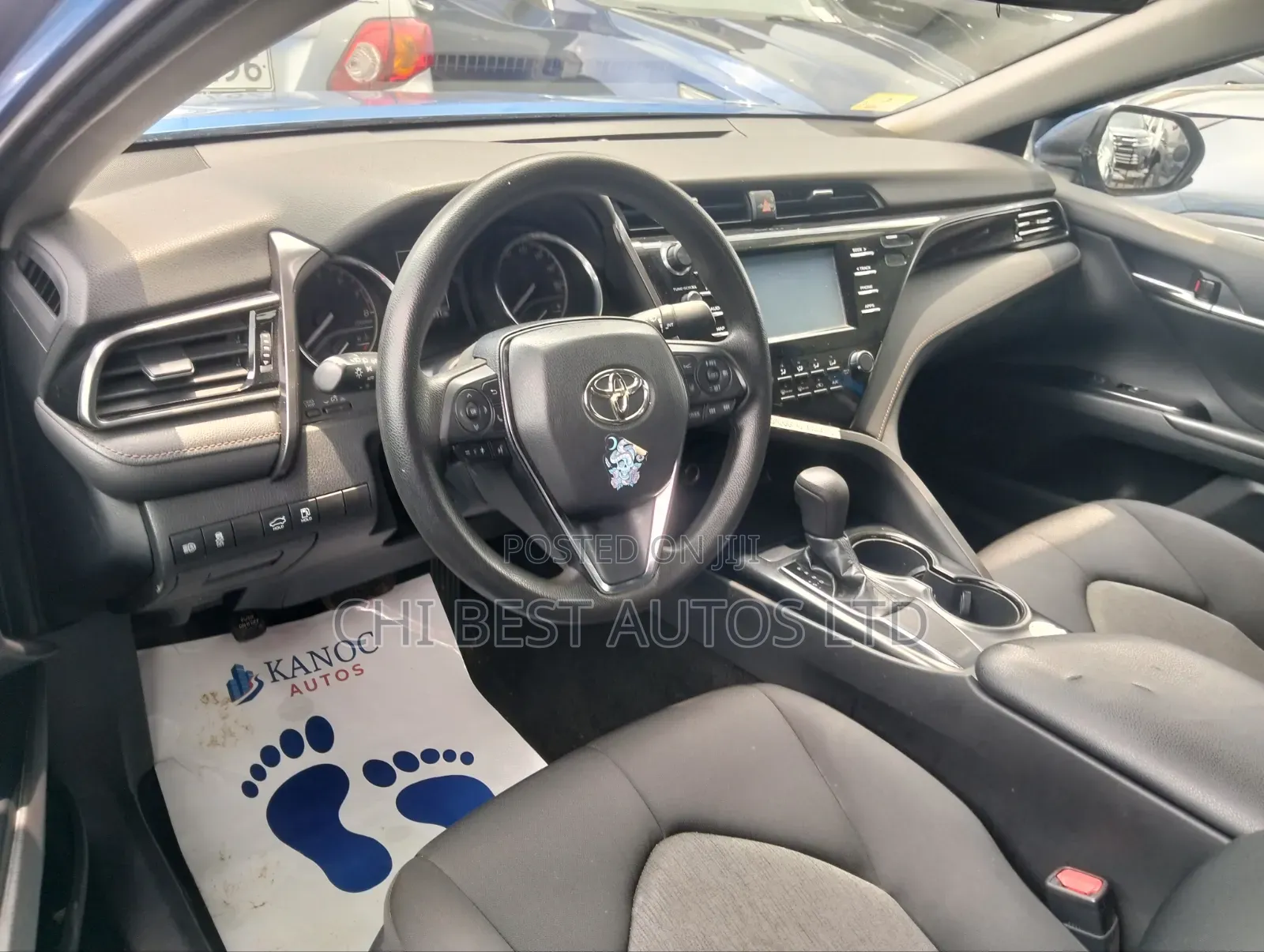 Toyota Camry L (2.5L 4cyl 8A) 2019 Blue