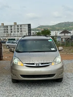 Toyota Sienna XLE Limited 2007 Gold