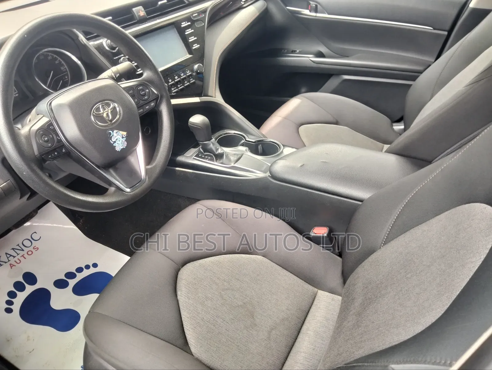 Toyota Camry L (2.5L 4cyl 8A) 2019 Blue