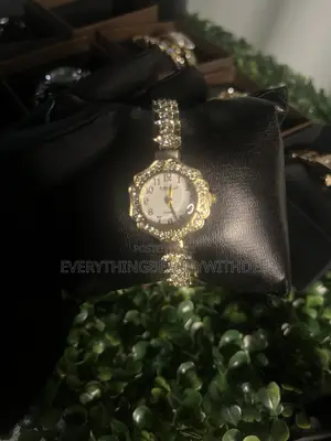 Single Chain Wristwatch