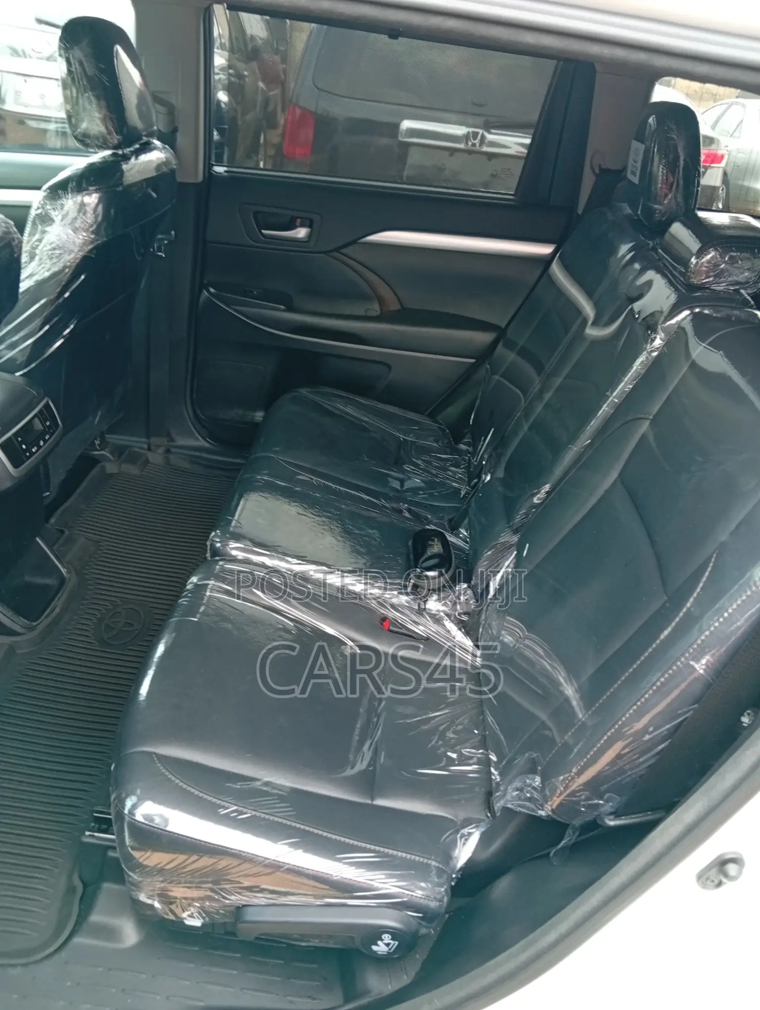 Toyota Highlander XLE 2017 White