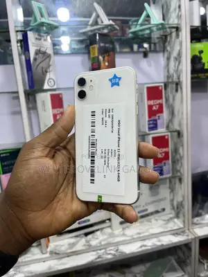 Apple iPhone 11 64 GB White