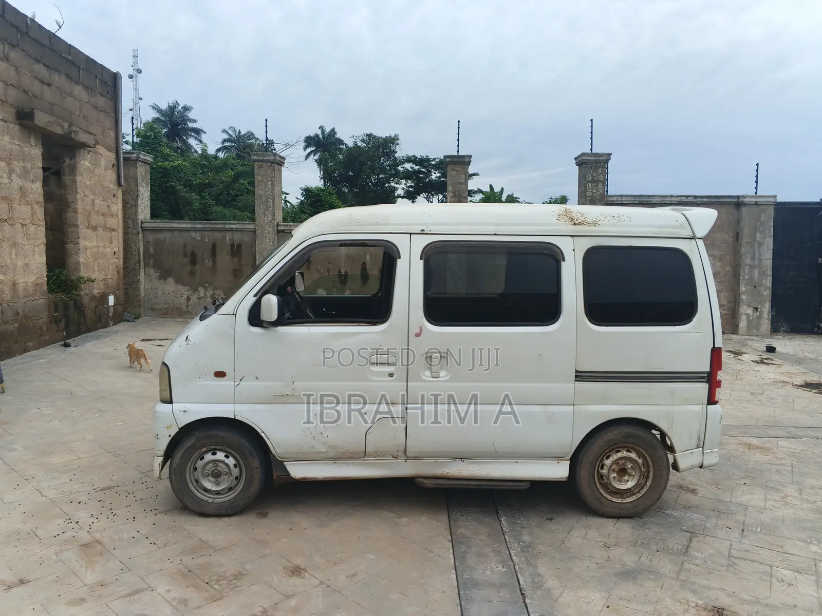 Suzuki Every 2005 White