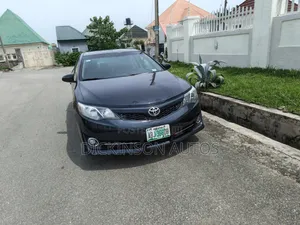 Toyota Camry 2012 Black