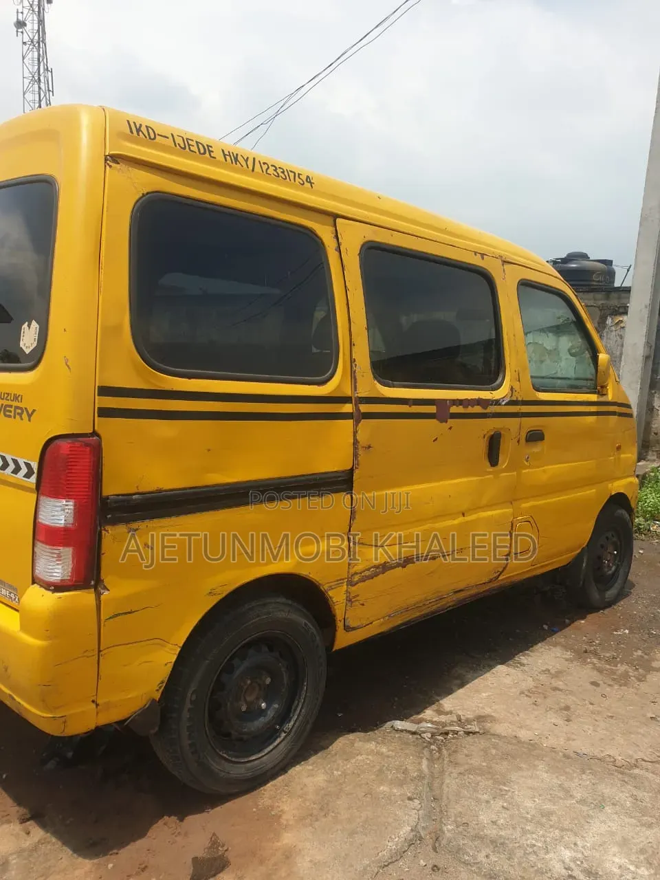 Suzuki APV Minibus 2010 Yellow