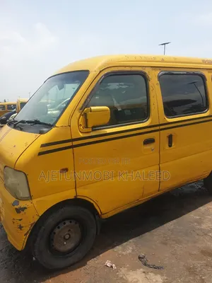 Suzuki APV Minibus 2010 Yellow