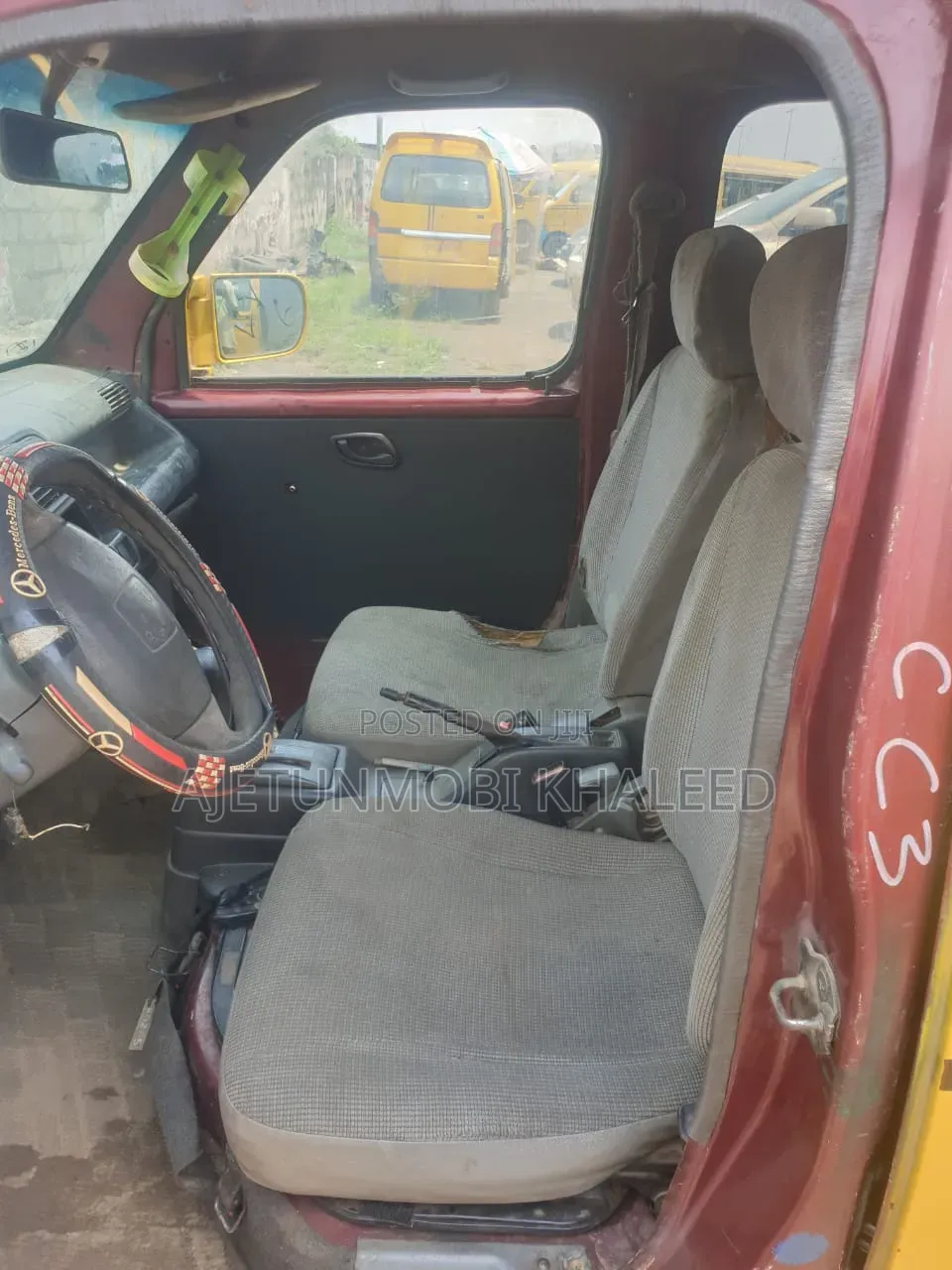 Suzuki APV Minibus 2010 Yellow