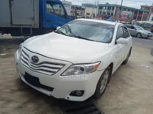 Toyota Camry 2011 White