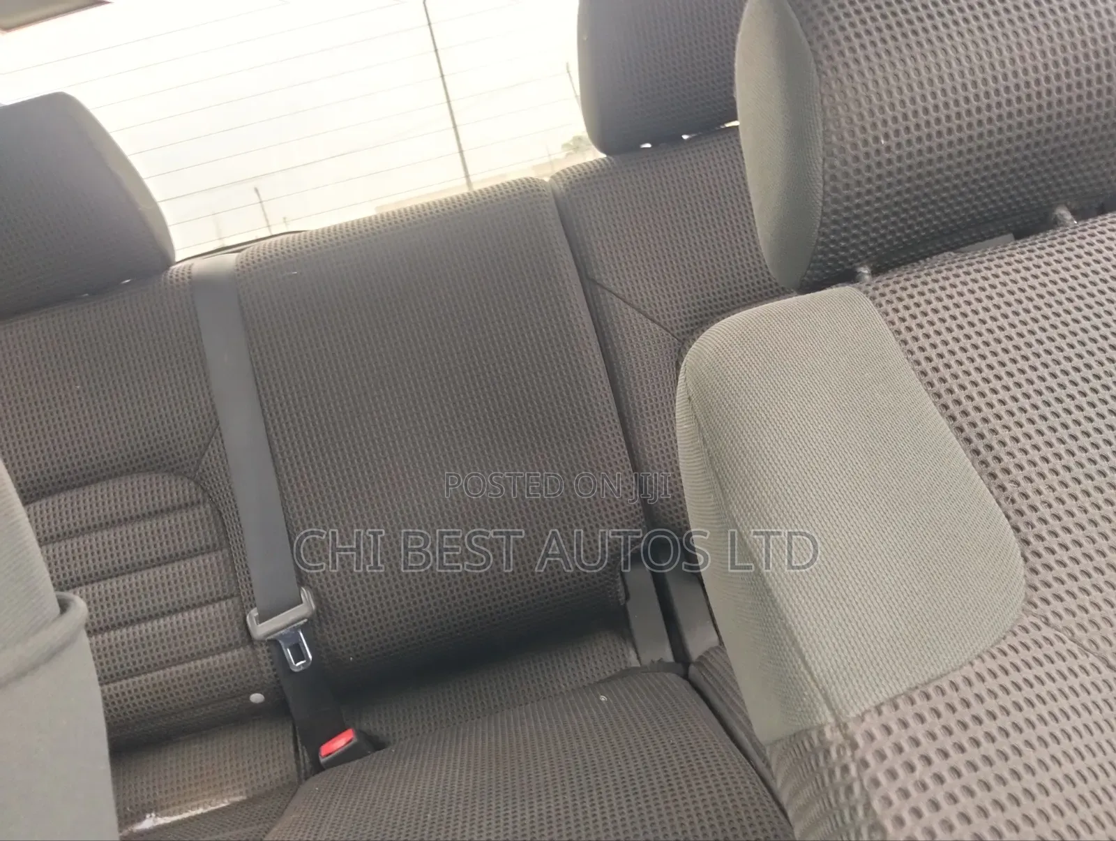 Nissan Frontier 2009 White
